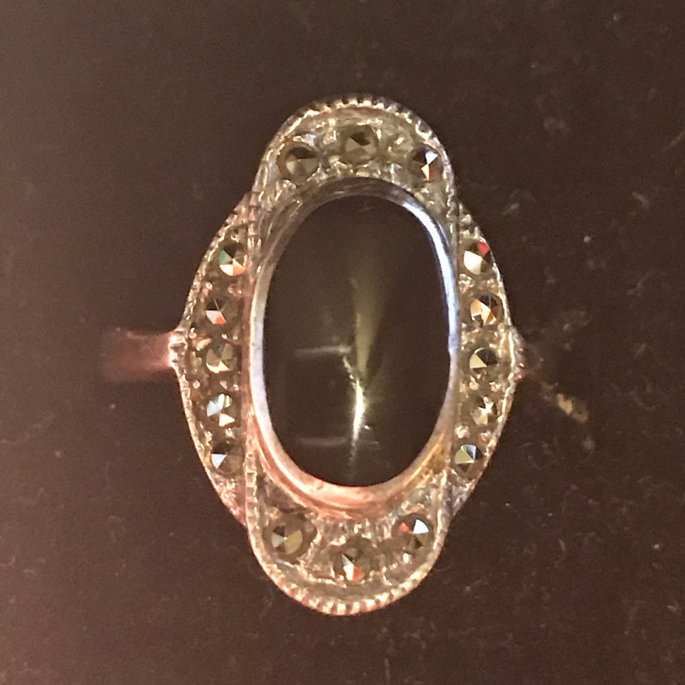 Black onyx marcasite ring